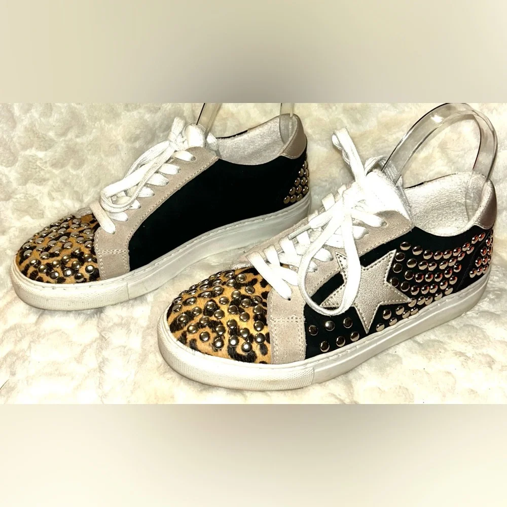 Steve Madden Turner Leather Black and Leopard Studded Sneakers women’s size 7.5 - Picture 2 of 11